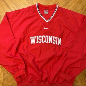 Nike Wisconsin Badgers Center Swoosh Windbreaker Men’s Size XL Pullover Jacket